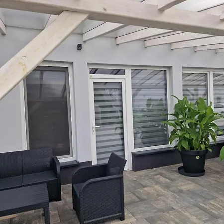 Apartment 53 5-10